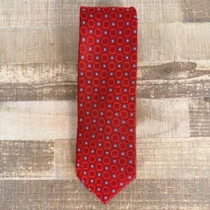 Jos. A. Bank Traveler Tie Mens Red Silk Geometric Dot‎ Stain Resistant
